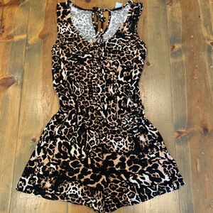 VENUS Cheatah Print Tie-Back Romper